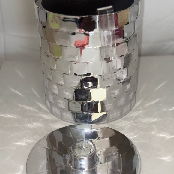 Ice Bucket with Tong And Cover Disco Party Beverage Grinds Cooling - Picture 2 of 8